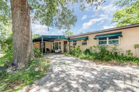 Villa ou maison à vendre à Casselberry, Floride: 3 chambres, 154.03 m2 № 1838528 - photo 2