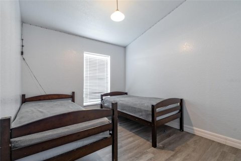 Casa en venta en Kissimmee, Florida, 5 dormitorios, 212.47 m2 № 2209304 - foto 22