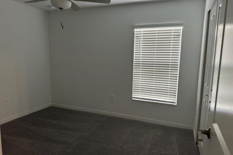 House in San Antonio, Florida 4 bedrooms, 168.15 sq.m. № 1887012 - photo 6
