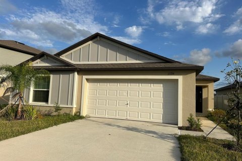 House in San Antonio, Florida 4 bedrooms, 168.15 sq.m. № 1887012 - photo 1