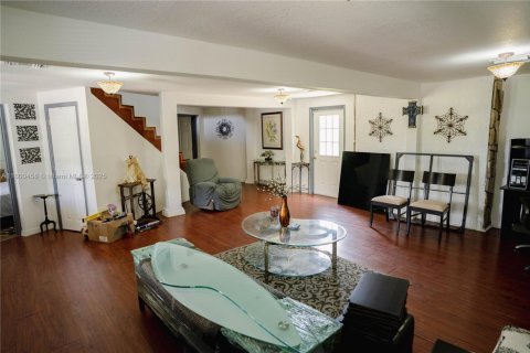 Villa ou maison à vendre à Okeechobee, Floride: 3 chambres № 1958352 - photo 2