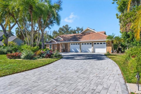 Casa en venta en Bradenton, Florida, 4 dormitorios, 336.03 m2 № 2093098 - foto 2