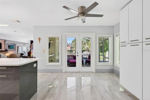 Casa en venta en Bradenton, Florida, 4 dormitorios, 336.03 m2 № 2093098 - foto 28