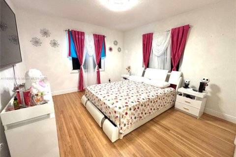 Снять в аренду виллу или дом в Майами, Флорида 3 спальни, 167.22м2, № 1933452 - фото 21