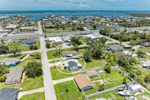 House in Englewood, Florida 2 bedrooms, 106.28 sq.m. № 1791129 - photo 5