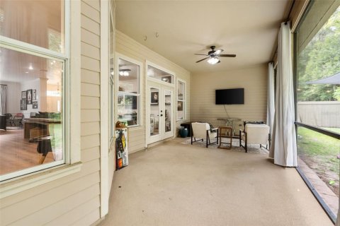 House in Gainesville, Florida 4 bedrooms, 275.27 sq.m. № 1819211 - photo 30