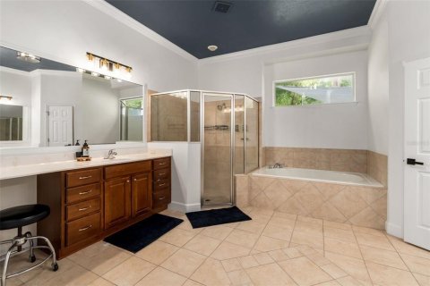 House in Gainesville, Florida 4 bedrooms, 275.27 sq.m. № 1819211 - photo 22
