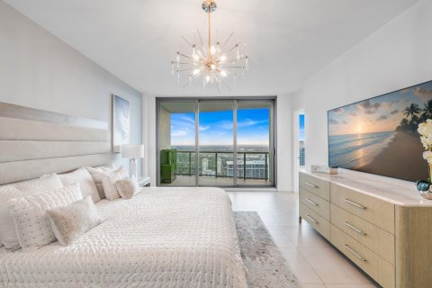 Condo in Fort Lauderdale, Florida, 5 bedrooms № 2178583 - photo 25