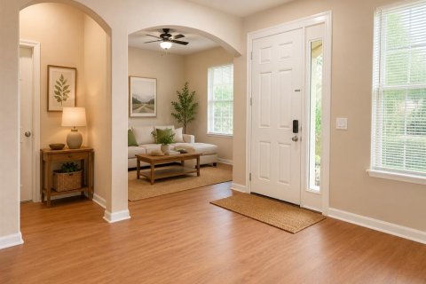 House in Seffner, Florida 4 bedrooms, 263.56 sq.m. № 2221944 - photo 4
