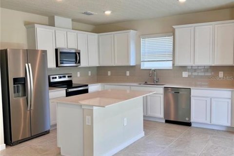 Casa en alquiler en Kissimmee, Florida, 4 dormitorios, 205.04 m2 № 2211112 - foto 8