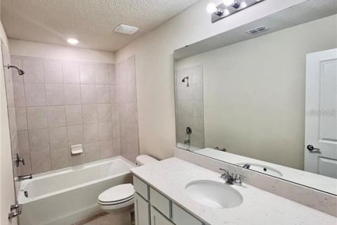 Casa en alquiler en Kissimmee, Florida, 4 dormitorios, 205.04 m2 № 2211112 - foto 17