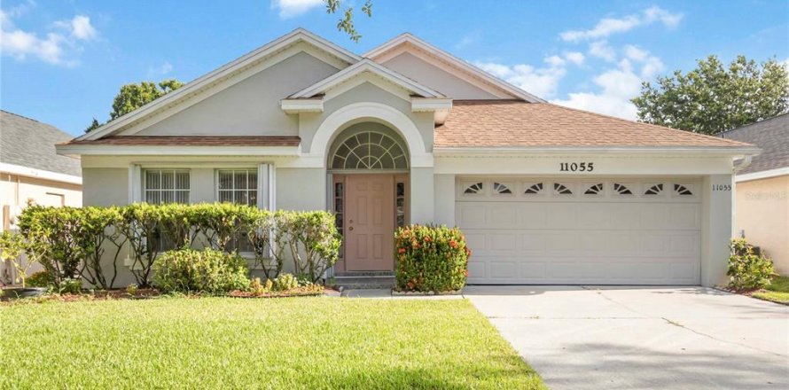 Villa ou maison à Orlando, Floride 4 chambres, 174.19 m2 № 2211262