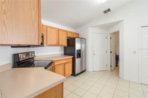 Villa ou maison à louer à Orlando, Floride: 4 chambres, 174.19 m2 № 2211262 - photo 8