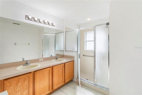 Villa ou maison à louer à Orlando, Floride: 4 chambres, 174.19 m2 № 2211262 - photo 14