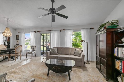 Casa en venta en Clermont, Florida, 3 dormitorios, 116.5 m2 № 1907688 - foto 3