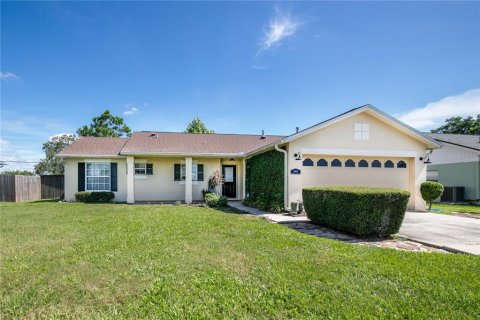 Casa en venta en Clermont, Florida, 3 dormitorios, 116.5 m2 № 1907688 - foto 1