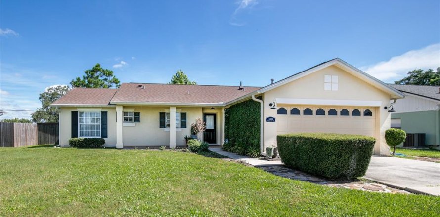 Casa en Clermont, Florida 3 dormitorios, 116.5 m2 № 1907688
