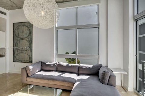 Condominio en alquiler en Miami Beach, Florida, 1 dormitorio, 74.51 m2 № 2016140 - foto 3