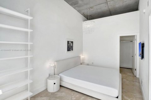 Condominio en alquiler en Miami Beach, Florida, 1 dormitorio, 74.51 m2 № 2016140 - foto 9