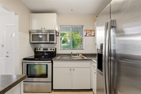Copropriété à vendre à Bradenton, Floride: 1 chambre, 53.51 m2 № 2155989 - photo 12
