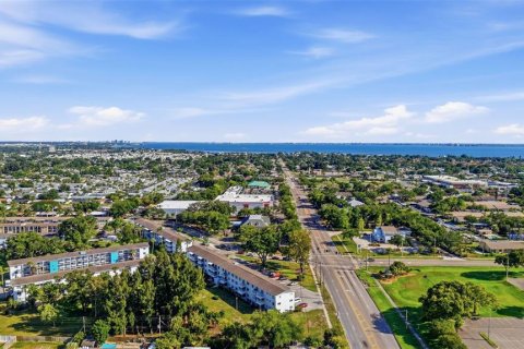 Copropriété à vendre à Bradenton, Floride: 1 chambre, 53.51 m2 № 2155989 - photo 17