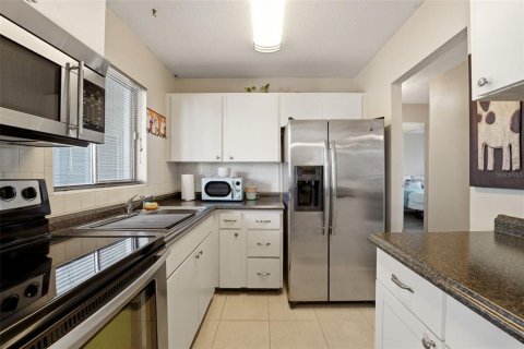 Copropriété à vendre à Bradenton, Floride: 1 chambre, 53.51 m2 № 2155989 - photo 10