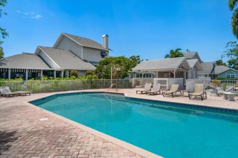 House in Largo, Florida 2 bedrooms, 105.63 sq.m. № 1851391 - photo 30