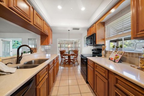 House in Largo, Florida 2 bedrooms, 105.63 sq.m. № 1851391 - photo 7