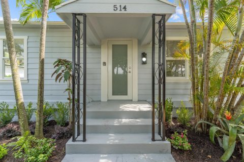 House in West Palm Beach, Florida 2 bedrooms, 71.35 sq.m. № 2276109