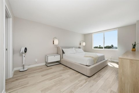 Copropriété à vendre à Sarasota, Floride: 1 chambre, 89.65 m2 № 2429054 - photo 18