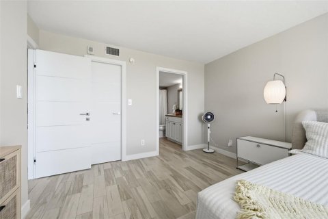Copropriété à vendre à Sarasota, Floride: 1 chambre, 89.65 m2 № 2429054 - photo 22