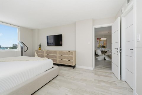 Copropriété à vendre à Sarasota, Floride: 1 chambre, 89.65 m2 № 2429054 - photo 21