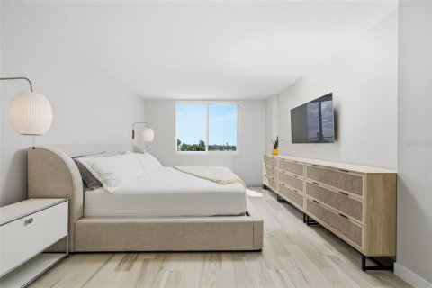 Copropriété à vendre à Sarasota, Floride: 1 chambre, 89.65 m2 № 2429054 - photo 19