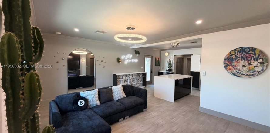 House in Fort Lauderdale, Florida 3 bedrooms, 121.79 sq.m. № 2020860