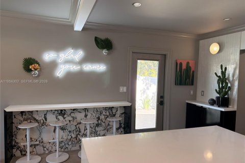 House in Fort Lauderdale, Florida 3 bedrooms, 121.79 sq.m. № 2020860 - photo 11