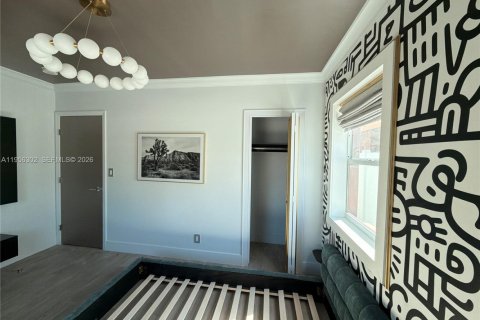 House in Fort Lauderdale, Florida 3 bedrooms, 121.79 sq.m. № 2020860 - photo 25