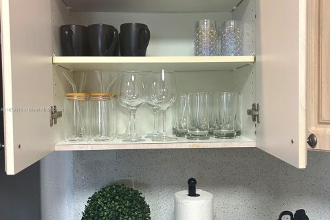 Villa ou maison à louer à Miramar, Floride: 3 chambres, 163.51 m2 № 1927861 - photo 14