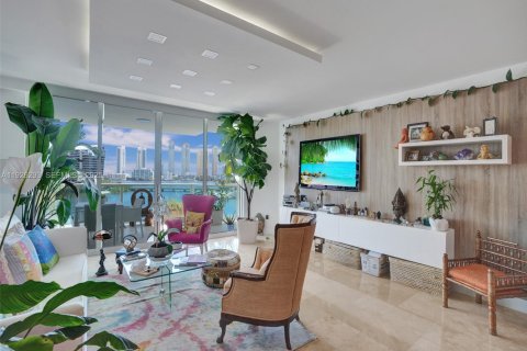 Condo in Aventura, Florida, 3 bedrooms № 1984559 - photo 10