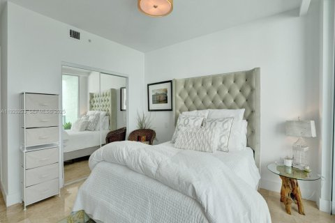 Condo in Aventura, Florida, 3 bedrooms № 1984559 - photo 22