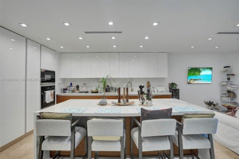 Condo in Aventura, Florida, 3 bedrooms № 1984559 - photo 11