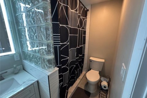 Condominio en alquiler en Saint Petersburg, Florida, 1 dormitorio, 73.11 m2 № 1565964 - foto 12