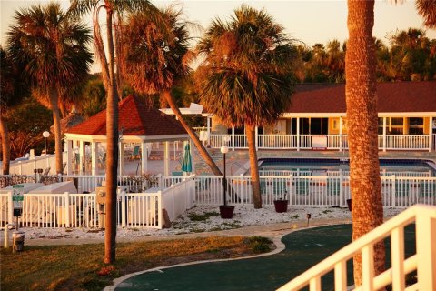 Condominio en alquiler en Saint Petersburg, Florida, 1 dormitorio, 73.11 m2 № 1565964 - foto 23