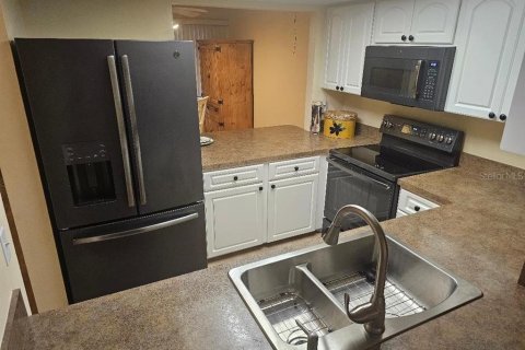 Copropriété à vendre à Sarasota, Floride: 2 chambres, 117.34 m2 № 2148812 - photo 5