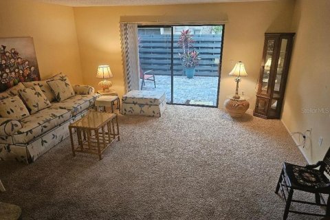 Copropriété à vendre à Sarasota, Floride: 2 chambres, 117.34 m2 № 2148812 - photo 9