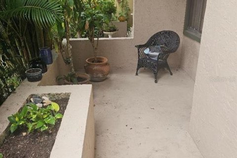 Copropriété à vendre à Sarasota, Floride: 2 chambres, 117.34 m2 № 2148812 - photo 4