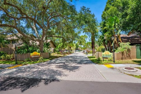 Copropriété à vendre à Sarasota, Floride: 2 chambres, 117.34 m2 № 2148812 - photo 2