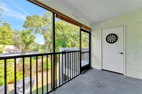 Condo in Largo, Florida, 3 bedrooms № 2218509 - photo 18