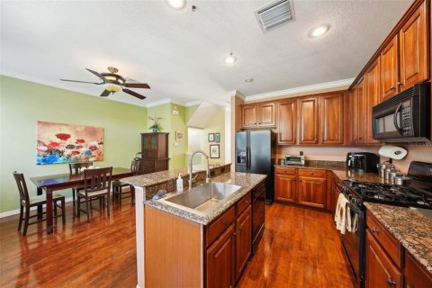 Touwnhouse à vendre à Tampa, Floride: 3 chambres, 171.87 m2 № 1913180 - photo 19