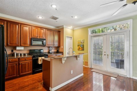 Touwnhouse à vendre à Tampa, Floride: 3 chambres, 171.87 m2 № 1913180 - photo 13