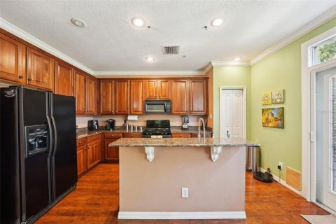 Touwnhouse à vendre à Tampa, Floride: 3 chambres, 171.87 m2 № 1913180 - photo 15